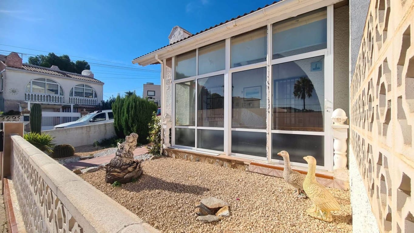 2 soverom Kjedet enebolig til salgs i Villamartin med garasje - € 199 990 (Ref: 10185477)