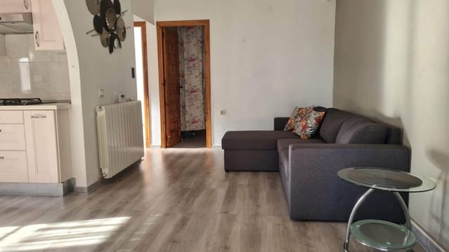 2 soverom Kjedet enebolig til salgs i Villamartin, Orihuela med garasje - € 199 990 (Ref: 10185477)