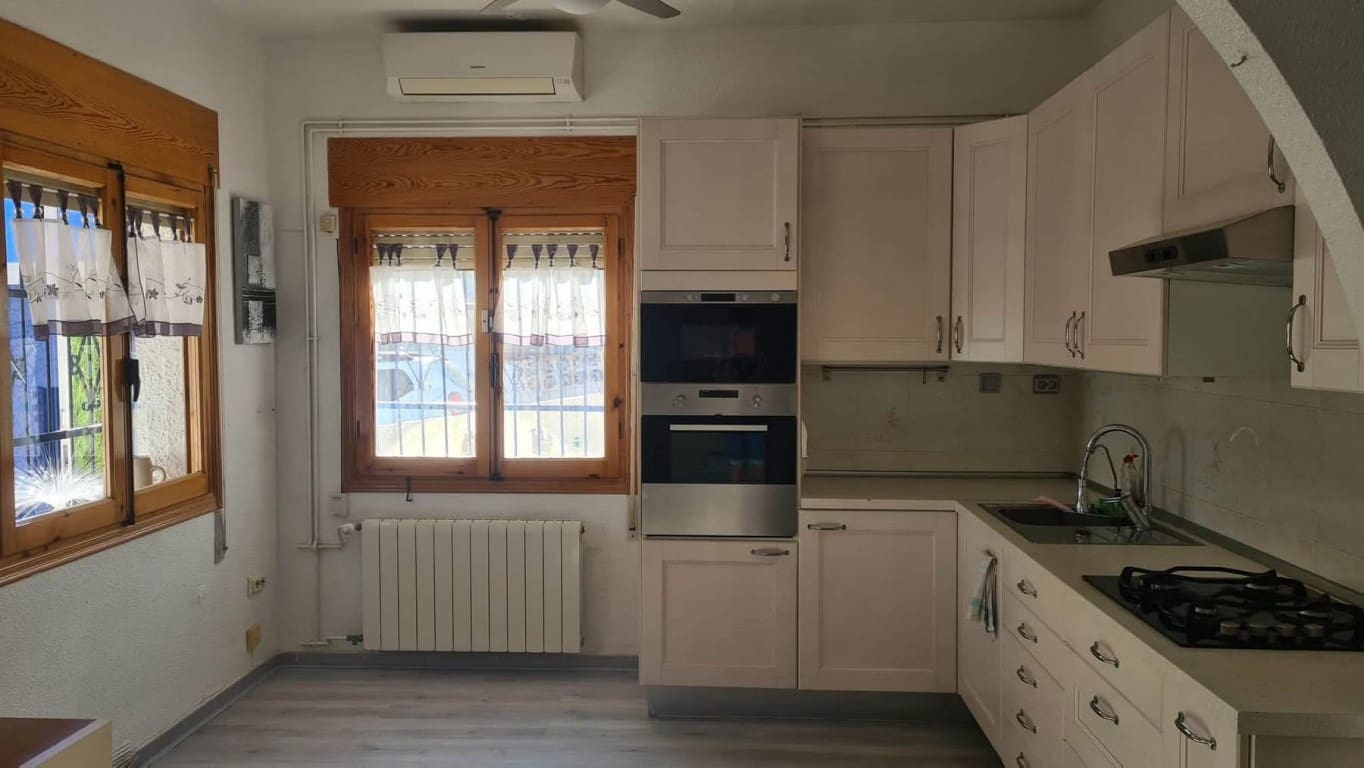 2 soverom Kjedet enebolig til salgs i Villamartin med garasje - € 199 990 (Ref: 10185477)