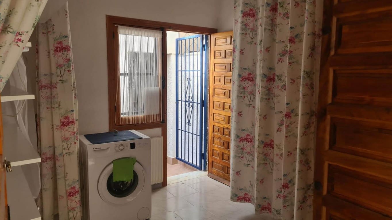 2 soverom Kjedet enebolig til salgs i Villamartin med garasje - € 199 990 (Ref: 10185477)