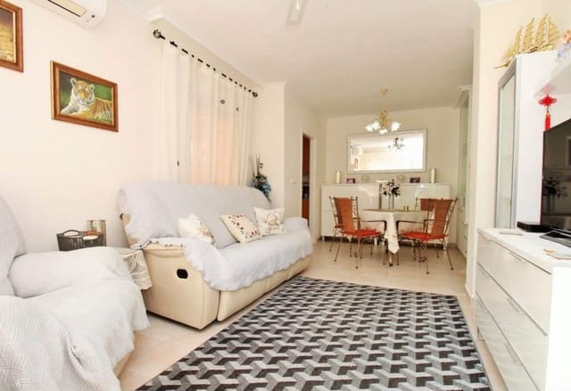 3 slaapkamer Halfvrijstaande villa te koop in Playa Flamenca, Orihuela met zwembad garage - € 225.000 (Ref: 10185478)