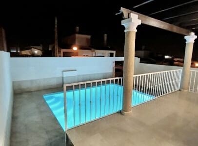 5 bedroom Villa for sale in Villamartin with pool - € 299,000 (Ref: 9367905)