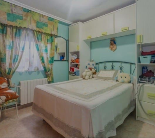 Chalet de 3 habitaciones en Playa Flamenca en venta con piscina garaje - 285.000 € (Ref: 9367906)