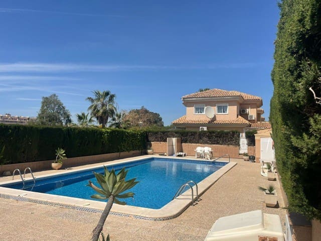 3 bedroom Villa for sale in Los Altos with pool - € 295,000 (Ref: 9367909)