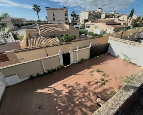 Chalet de 3 habitaciones en Playa Flamenca, Orihuela en venta - 220.000 € (Ref: 9367912)