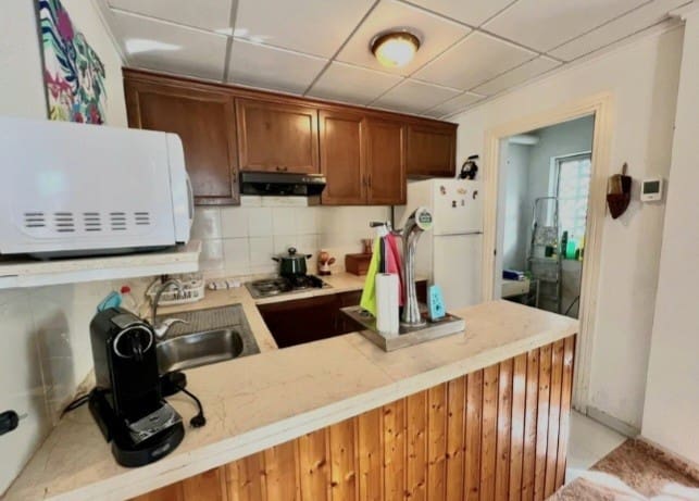 Chalet de 3 habitaciones en Playa Flamenca en venta - 220.000 € (Ref: 9367912)