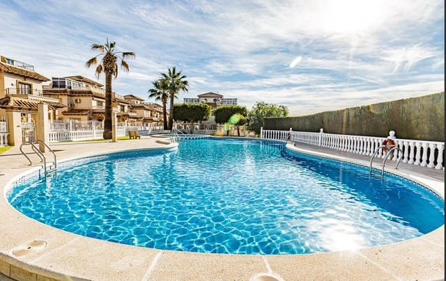 3 sypialnia Dom blizniak na sprzedaż w Playa Flamenca, Orihuela z basenem - 225 000 € (Ref: 9367914)