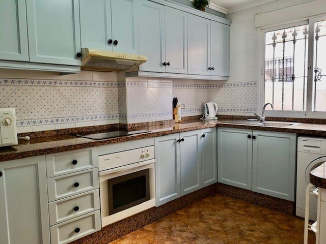 2 sovrum Semi-fristående Villa till salu i Cabo Roig med pool - 214 000 € (Ref: 9367915)