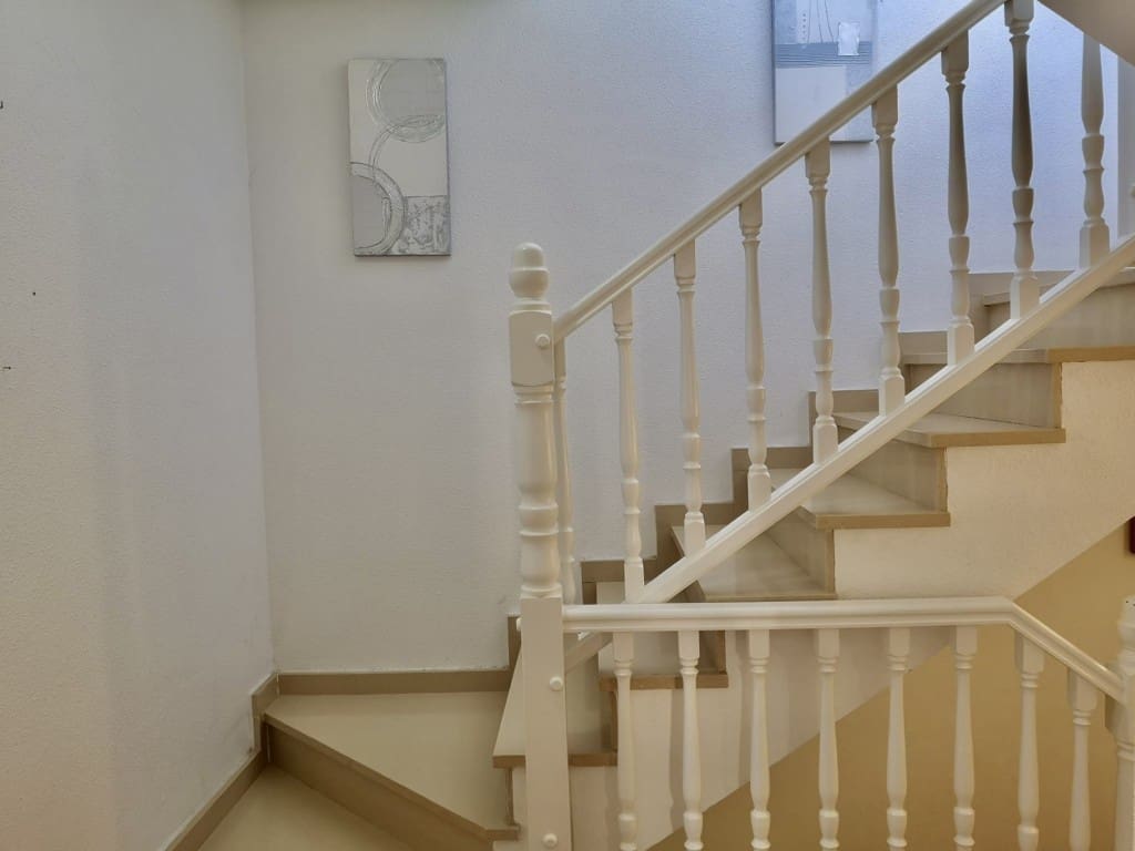 2 sovrum Semi-fristående Villa till salu i Cabo Roig med pool - 214 000 € (Ref: 9367915)