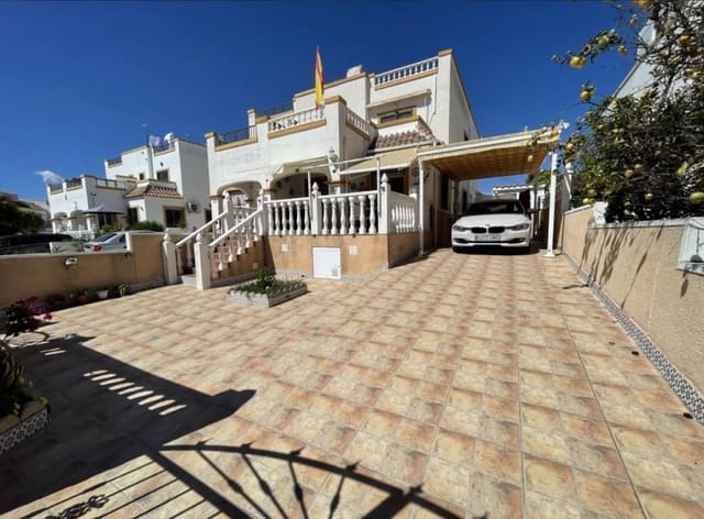 Chalet de 3 habitaciones en Playa Flamenca, Orihuela en venta con piscina - 227.000 € (Ref: 9367916)