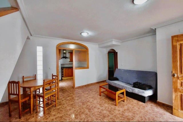 3 soverom Hus til salgs i Los Altos med svømmebasseng - € 183 000 (Ref: 9367924)