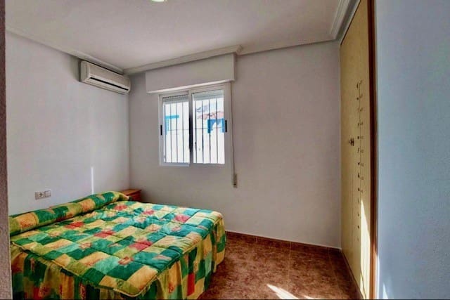 3 bedroom Townhouse for sale in Los Altos with pool - € 183,000 (Ref: 9367924)