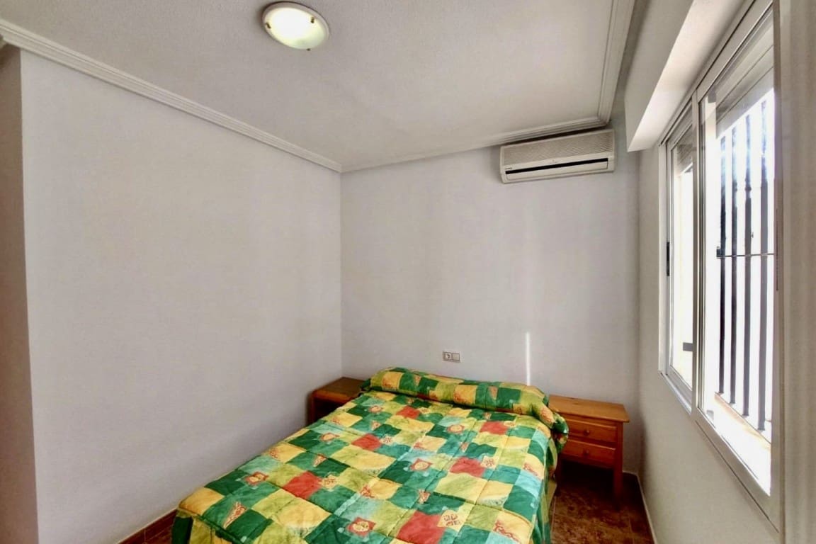 3 bedroom Townhouse for sale in Los Altos with pool - € 183,000 (Ref: 9367924)