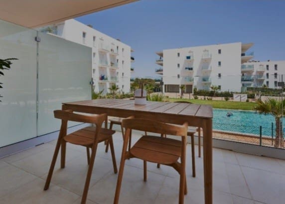 2 soverom Leilighet til salgs i Cala d'Or med svømmebasseng garasje - € 398 000 (Ref: 9367925)