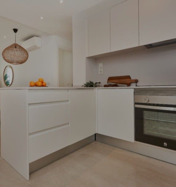 2 soverom Leilighet til salgs i Cala d'Or med svømmebasseng garasje - € 398 000 (Ref: 9367925)