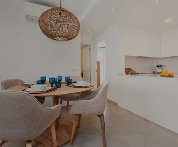 2 soverom Leilighet til salgs i Cala d'Or med svømmebasseng garasje - € 398 000 (Ref: 9367925)