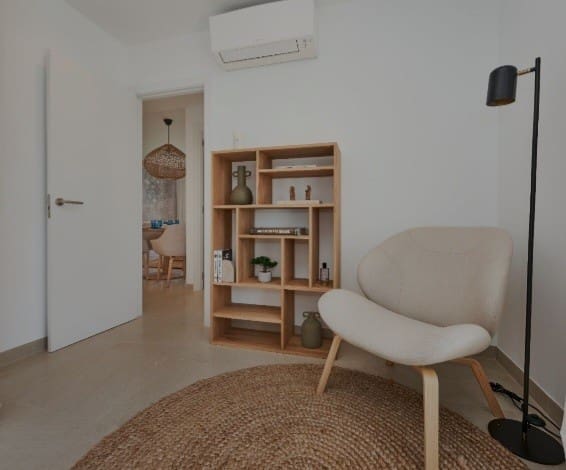 2 soverom Leilighet til salgs i Cala d'Or med svømmebasseng garasje - € 398 000 (Ref: 9367925)