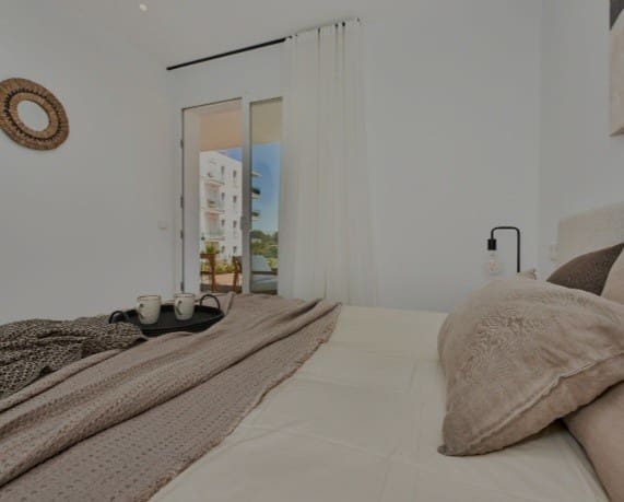 2 soverom Leilighet til salgs i Cala d'Or med svømmebasseng garasje - € 398 000 (Ref: 9367925)