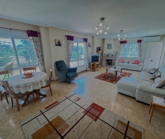 5 slaapkamer Villa te koop in La Zenia, Orihuela met zwembad - € 625.000 (Ref: 9367931)