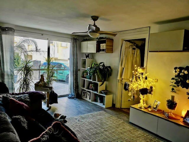 Chalet de 4 habitaciones en Playa Flamenca en venta con piscina - 399.000 € (Ref: 9367938)