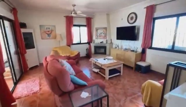 3 quarto Quinta/Casa Rural para venda em Torremendo, Orihuela com piscina - 325 000 € (Ref: 9367940)