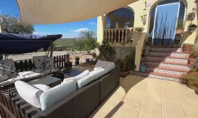 3 quarto Quinta/Casa Rural para venda em Torremendo, Orihuela com piscina - 325 000 € (Ref: 9367940)
