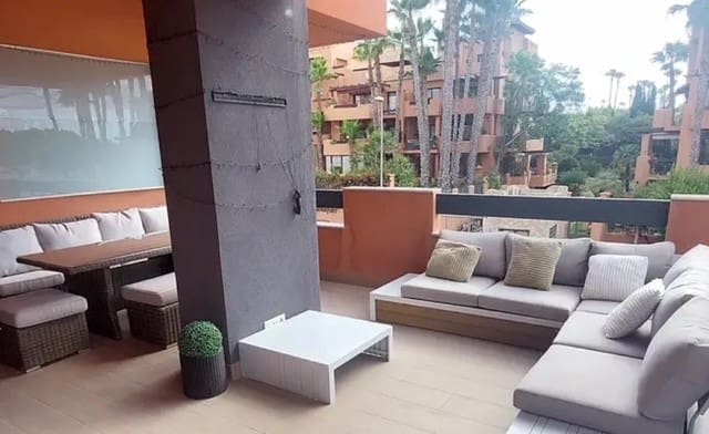 2 Zimmer Apartment zu verkaufen in Villamartin mit Pool - 254.950 € (Ref: 9367943)