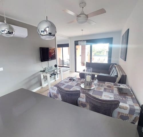 2 slaapkamer Appartement te koop in Villamartin, Orihuela met zwembad - € 254.950 (Ref: 9367943)