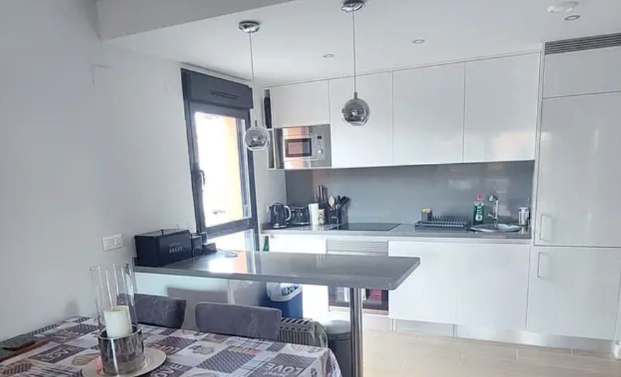 2 Zimmer Apartment zu verkaufen in Villamartin mit Pool - 254.950 € (Ref: 9367943)