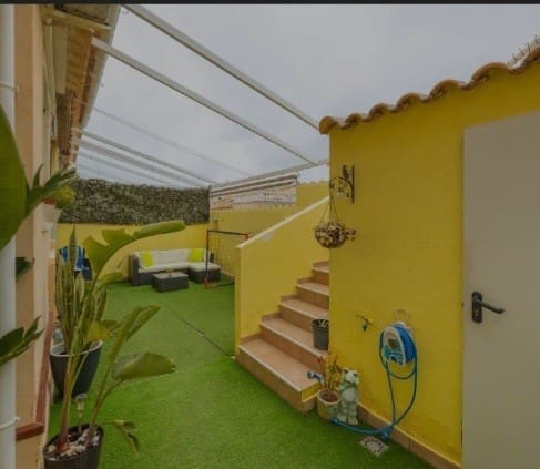 4 sypialnia Dom szeregowy na sprzedaż w Playa Flamenca z basenem - 229 000 € (Ref: 9367947)