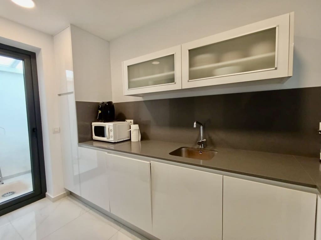 3 bedroom Villa for sale in Villamartin with pool - € 279,000 (Ref: 9380097)