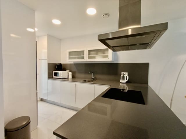 3 soveværelse Villa til salg i Villamartin, Orihuela med swimmingpool - € 279.000 (Ref: 9380097)