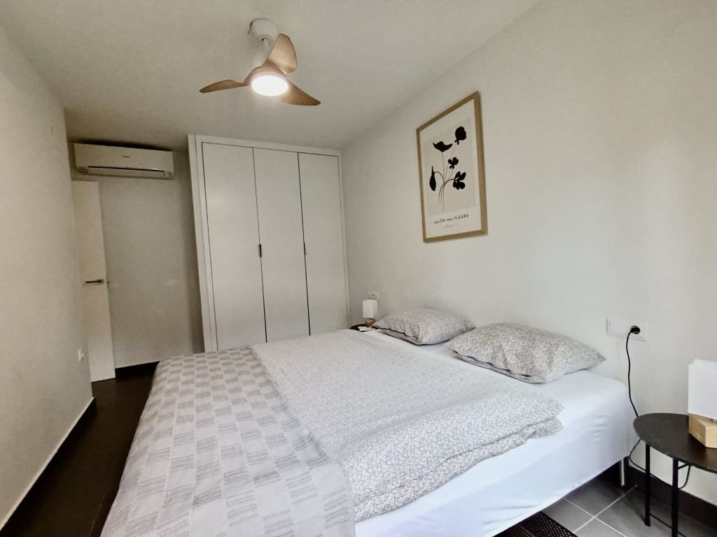 3 bedroom Villa for sale in Villamartin with pool - € 330,000 (Ref: 9483767)