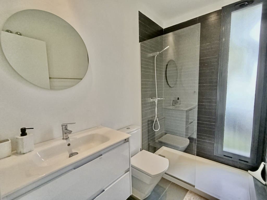 3 bedroom Villa for sale in Villamartin with pool - € 330,000 (Ref: 9483767)