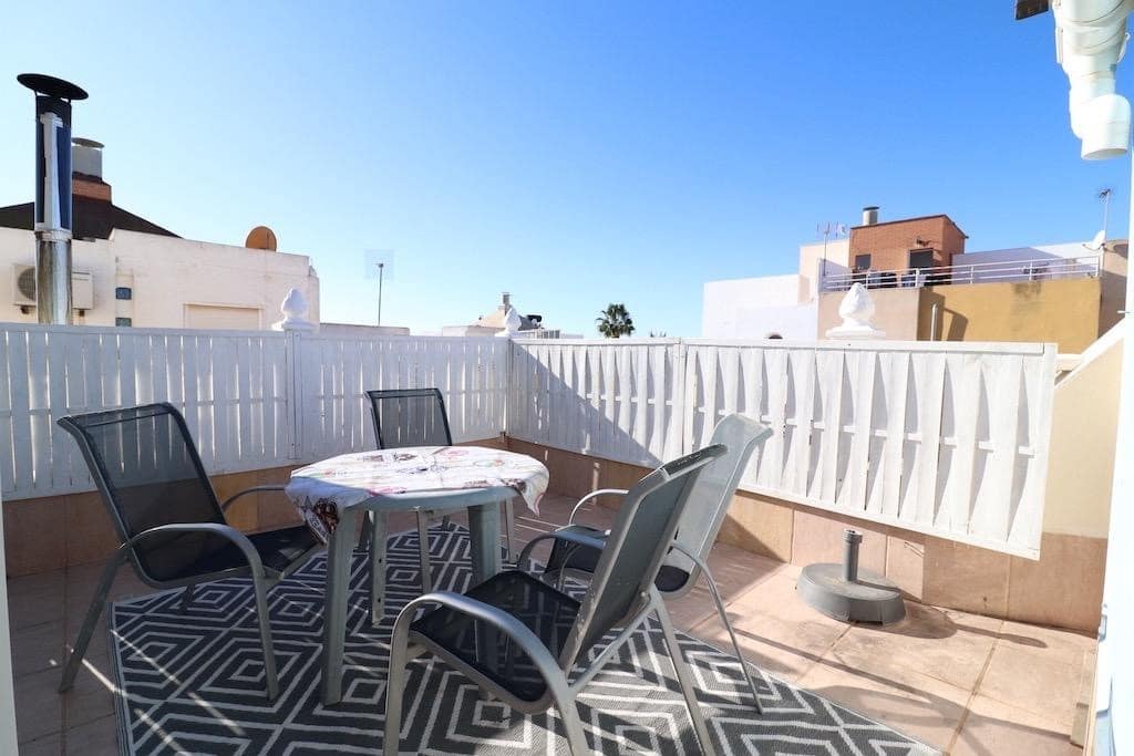 3 makuuhuone Huvila myytävänä paikassa Los Altos mukana uima-altaan - 149 000 € (Ref: 9591947)