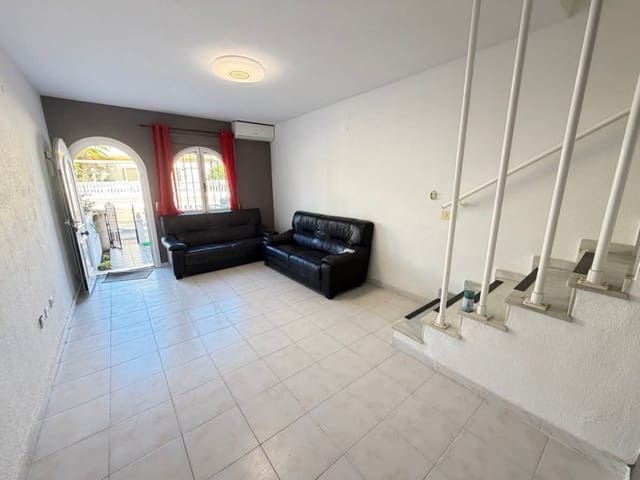 2 soveværelse Byhus til salg i La Florida, Orihuela med swimmingpool - € 169.900 (Ref: 9731252)