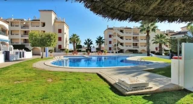 2 bedroom Apartment for sale in Playa Flamenca with pool - € 176,000 (Ref: 9731254)