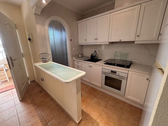 Adosado de 2 habitaciones en Villamartin, Orihuela en venta con piscina - 184.500 € (Ref: 9731255)