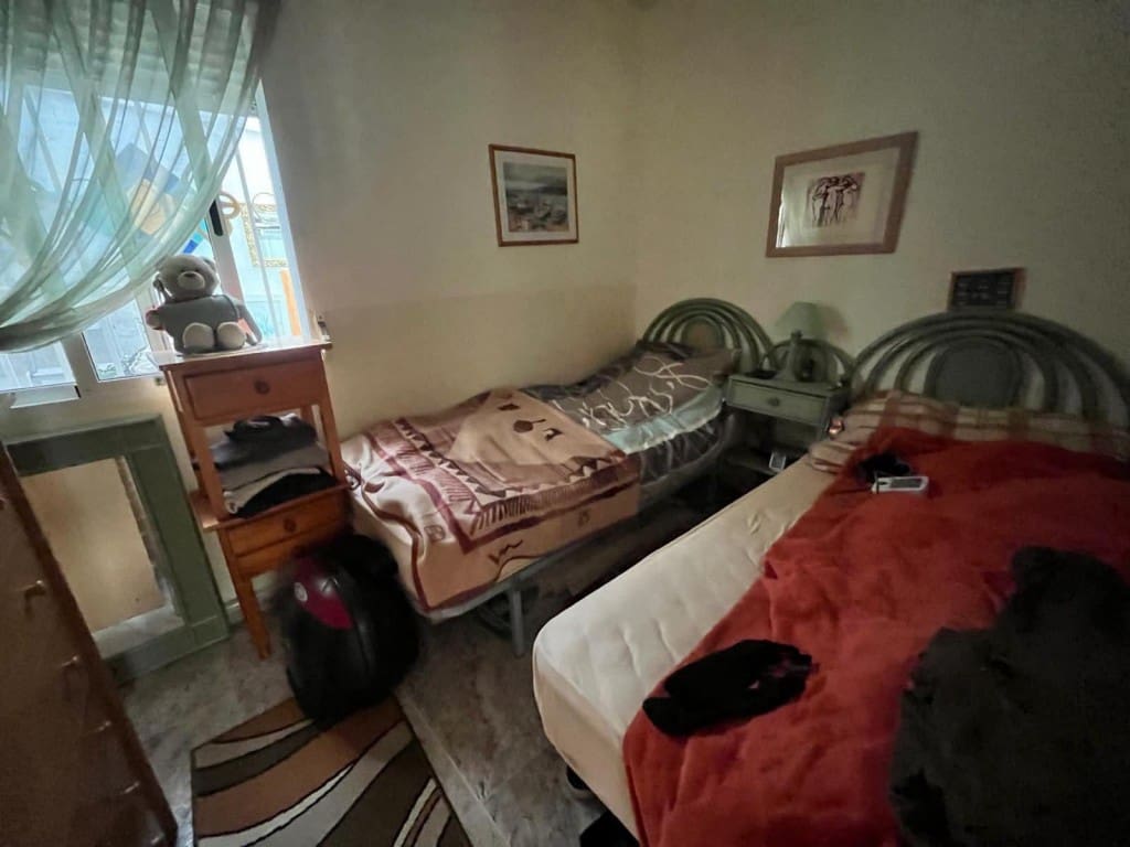 2 bedroom Apartment for sale in Cabo Roig with pool - € 159,900 (Ref: 9731257)