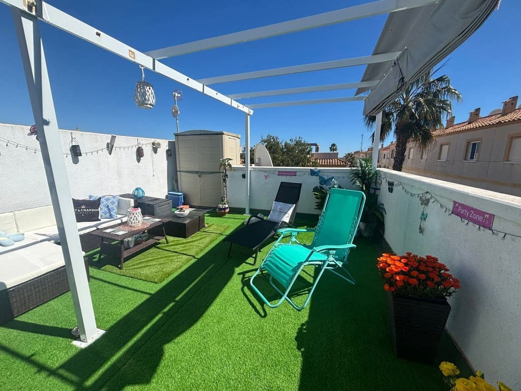 2 soveværelse Lejlighed til salg i Villamartin med swimmingpool - € 157.000 (Ref: 9731261)