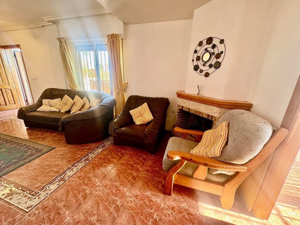 Adosado de 3 habitaciones en Playa Flamenca en venta con piscina - 189.950 € (Ref: 9731263)