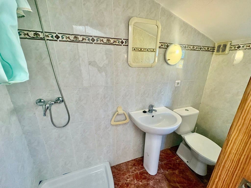 Adosado de 3 habitaciones en Playa Flamenca en venta con piscina - 189.950 € (Ref: 9731263)