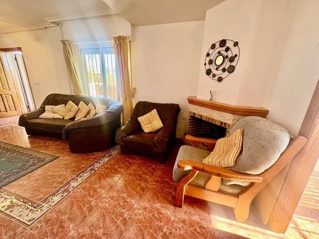 Adosado de 3 habitaciones en Playa Flamenca, Orihuela en venta con piscina - 189.950 € (Ref: 9731263)