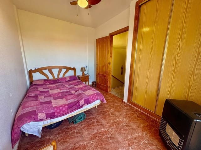 Adosado de 3 habitaciones en Playa Flamenca, Orihuela en venta con piscina - 189.950 € (Ref: 9731263)