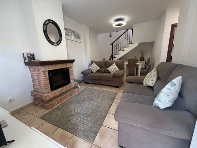 Chalet de 3 habitaciones en Playa Flamenca, Orihuela en venta con piscina - 269.950 € (Ref: 9731264)