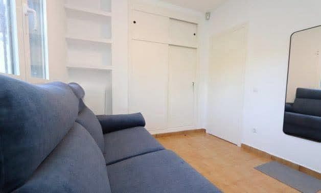 Chalet de 3 habitaciones en Playa Flamenca en venta con piscina - 439.000 € (Ref: 9731266)