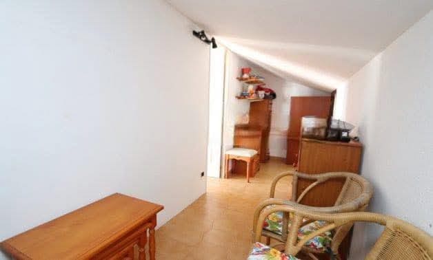 Chalet de 3 habitaciones en Playa Flamenca en venta con piscina - 439.000 € (Ref: 9731266)