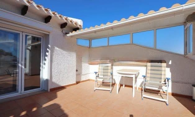 Chalet de 3 habitaciones en Playa Flamenca en venta con piscina - 439.000 € (Ref: 9731266)