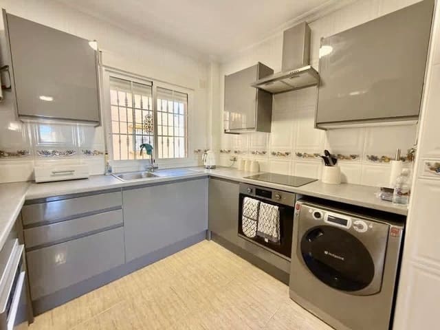 2 bedroom Apartment for sale in Cabo Roig, Orihuela with pool - € 169,000 (Ref: 9731267)