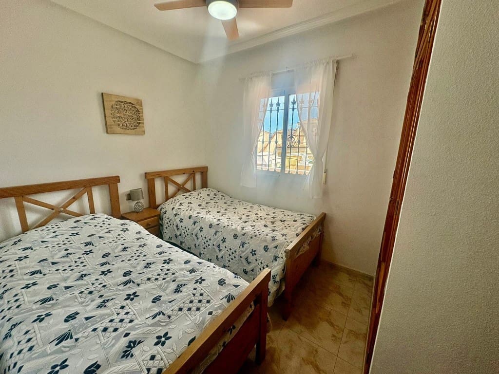 2 soverom Bungalow til salgs i Villamartin med svømmebasseng - € 174 000 (Ref: 9731268)